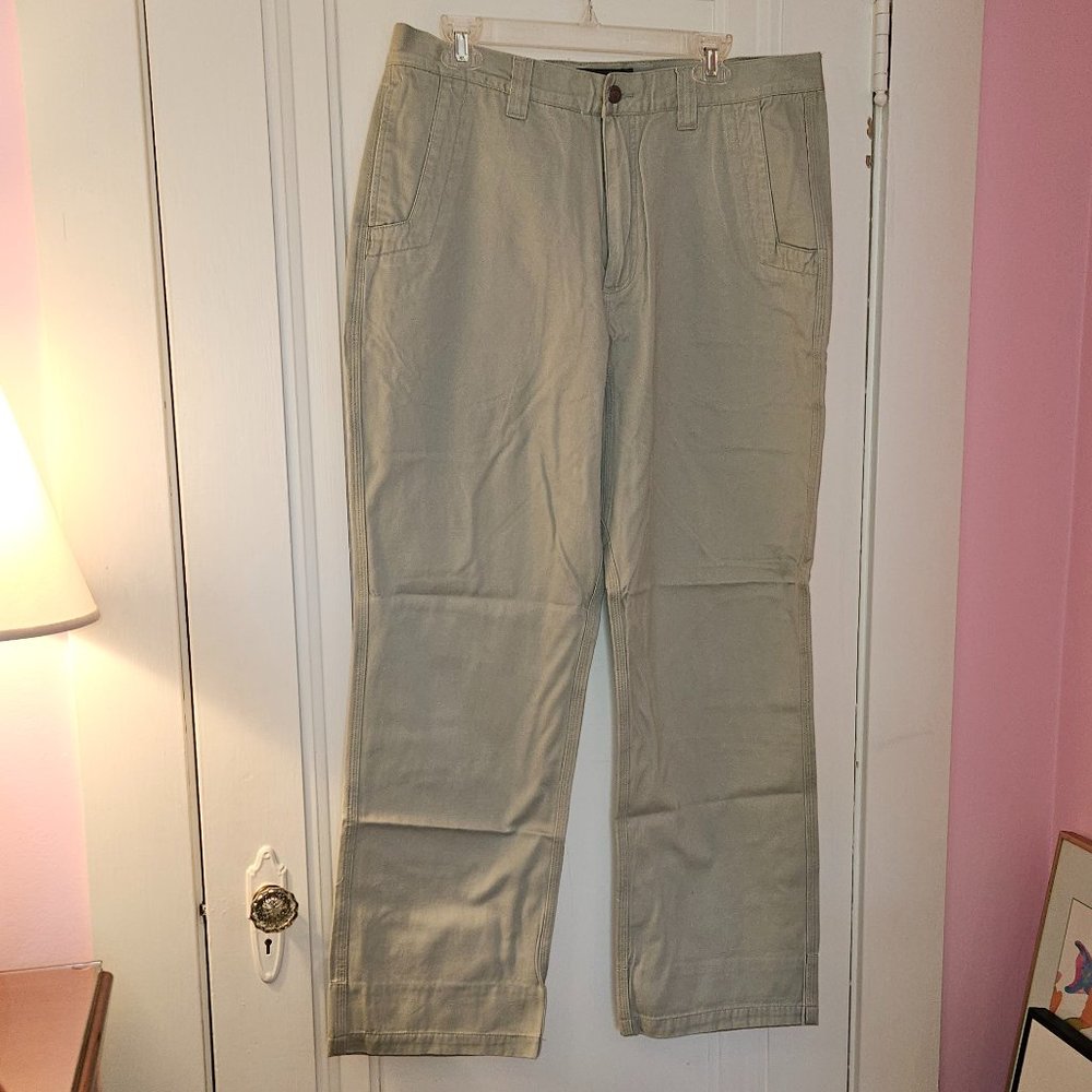 Men's Mountain Khakis Pants - Like New - 36 x 32